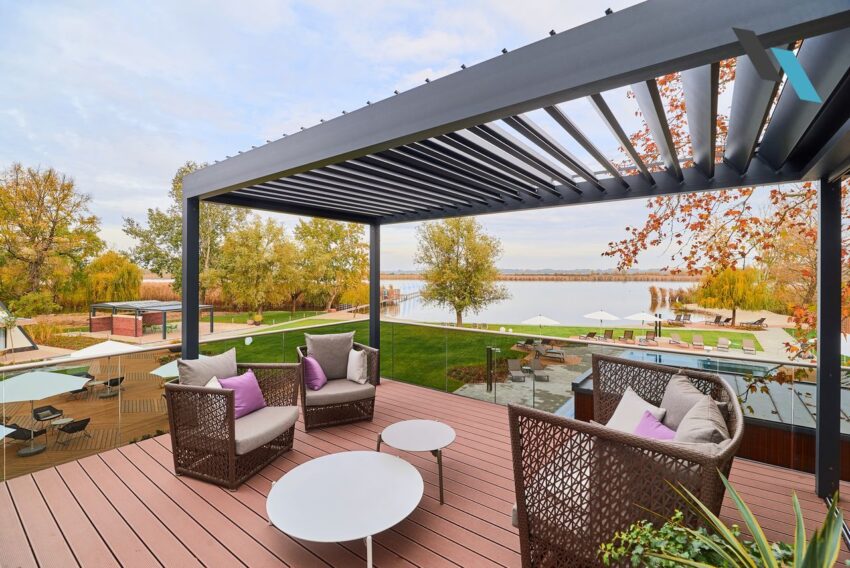 Algarve lamellás pergola a Donautica teraszán