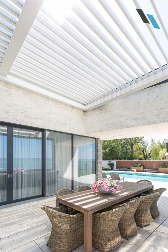 Algarve Aero lamellás pergola