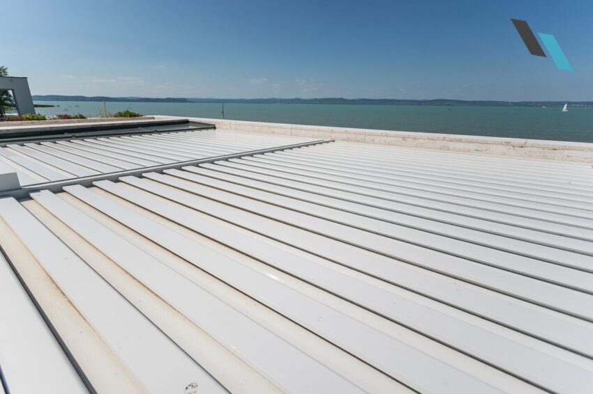 Algarve Aero lamellás pergola tetőszerkezet