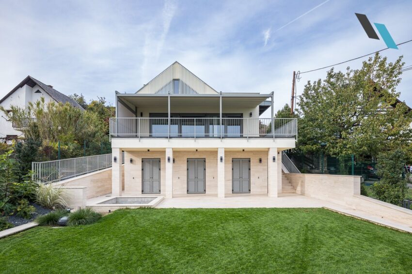 Alumark Elegancy ponyvás pergola emeleti teraszon