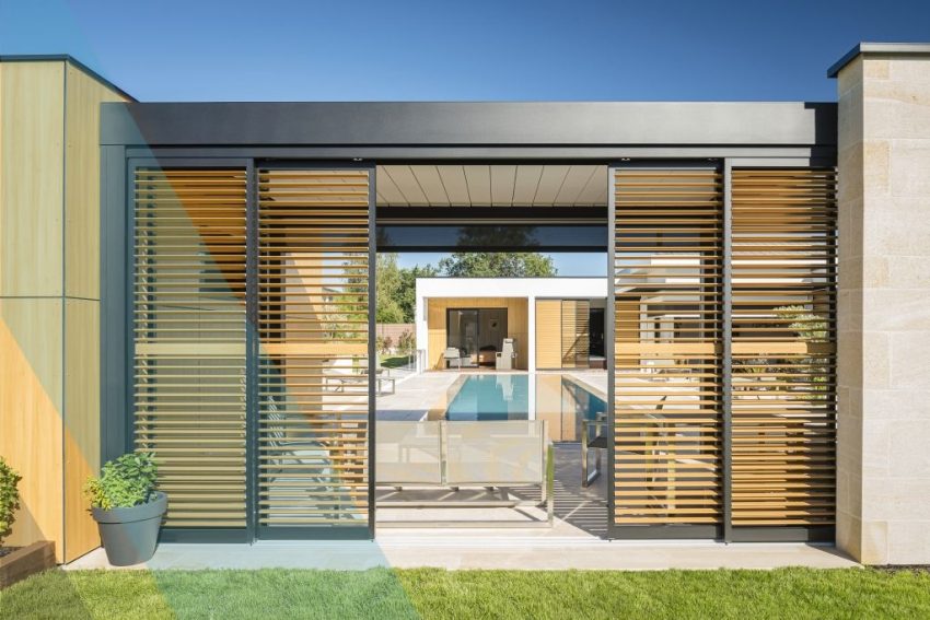 Outdoor concept: Lamellás pergola tolózsalugáterrel