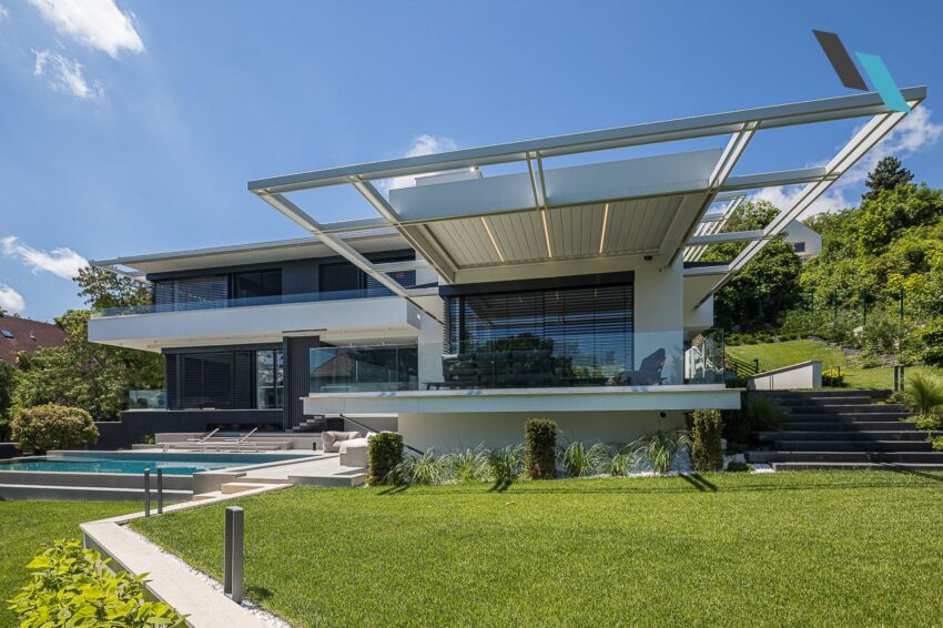 Algarve Aero lamellás pergola integrált LED világítással